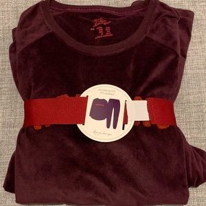 Women's 2PC Burgundy Top & Jogger Lounge Set S